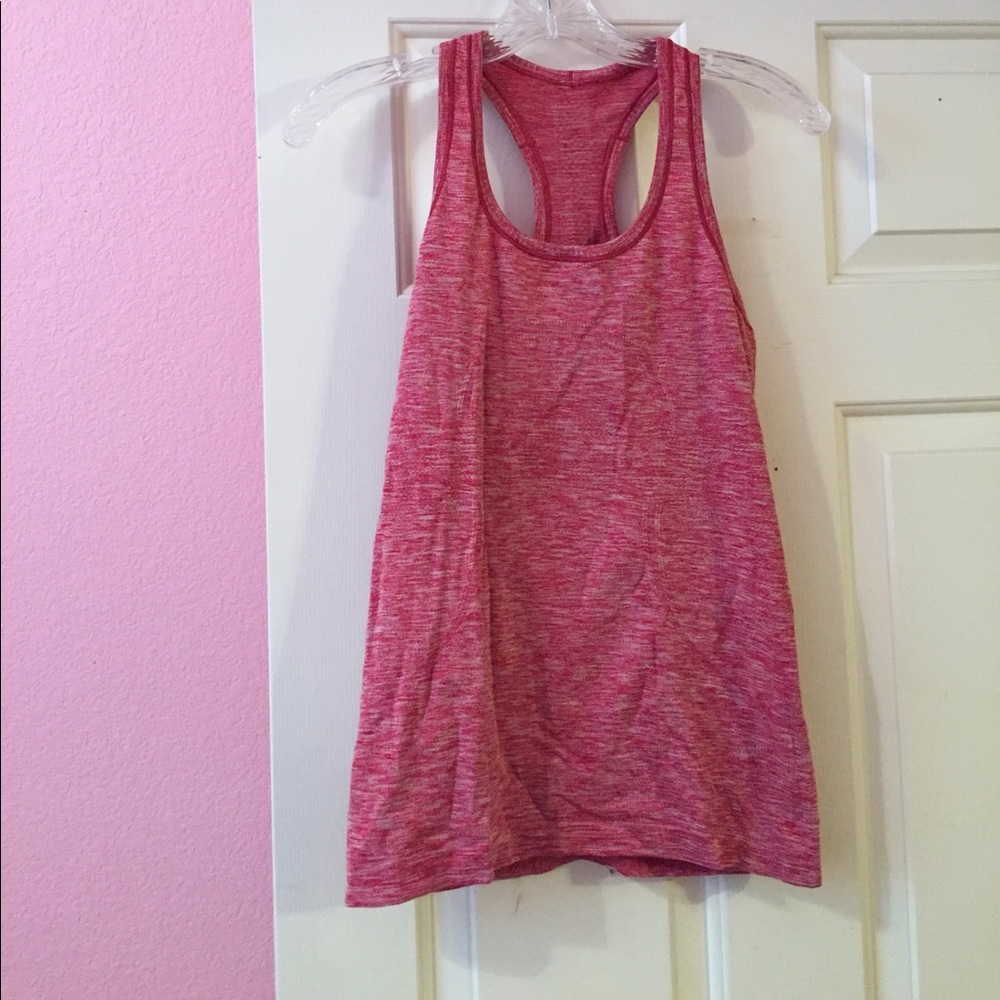 lululemon classic tank top- pink!